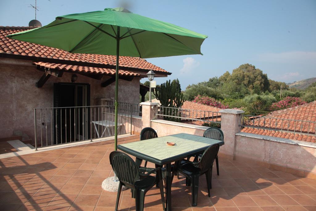 Aparthotel Residenza La Vigna à Parghelia Extérieur photo