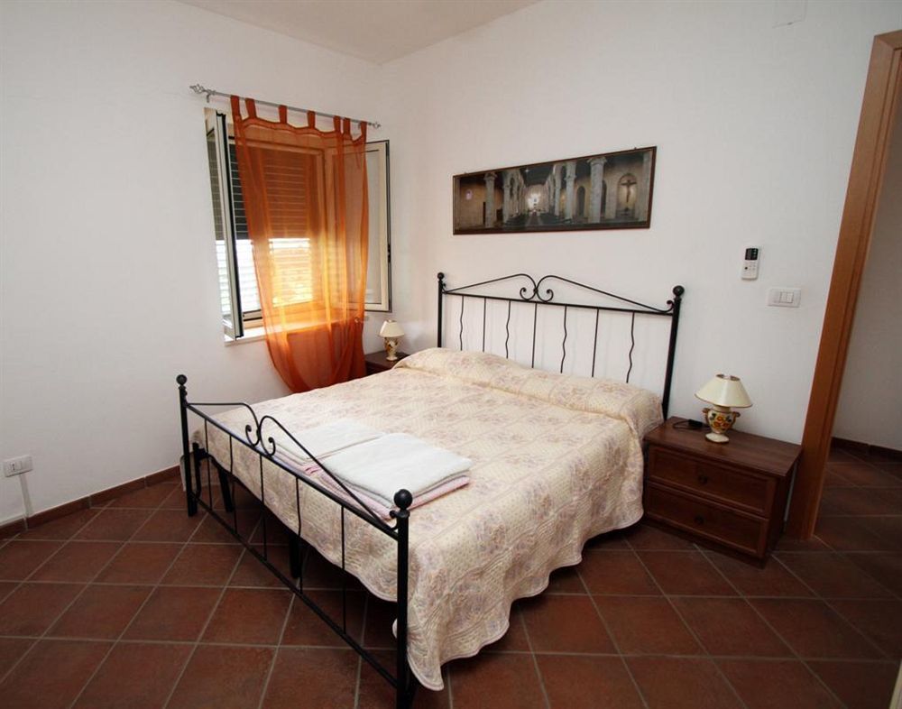 Aparthotel Residenza La Vigna à Parghelia Extérieur photo