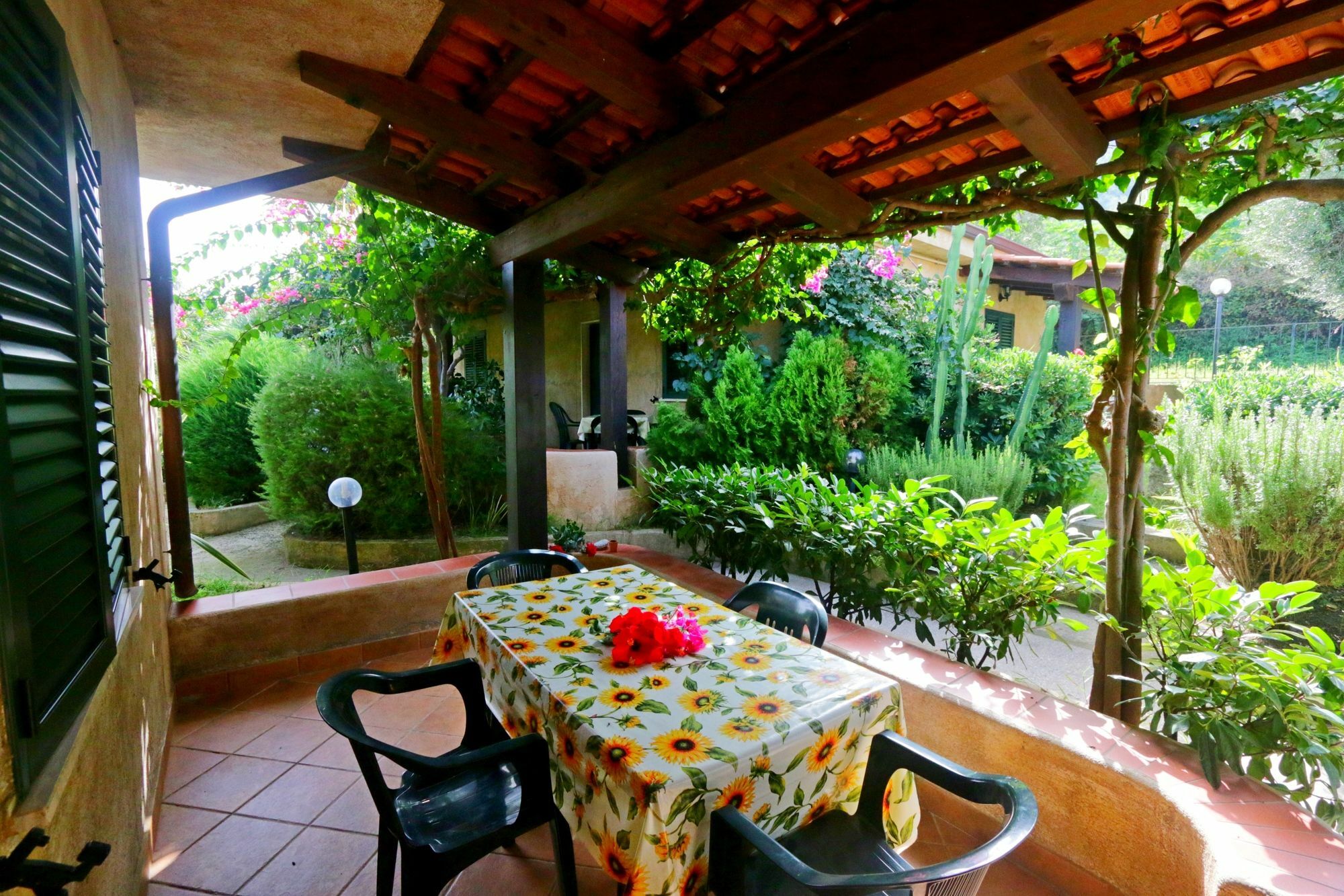 Aparthotel Residenza La Vigna à Parghelia Extérieur photo