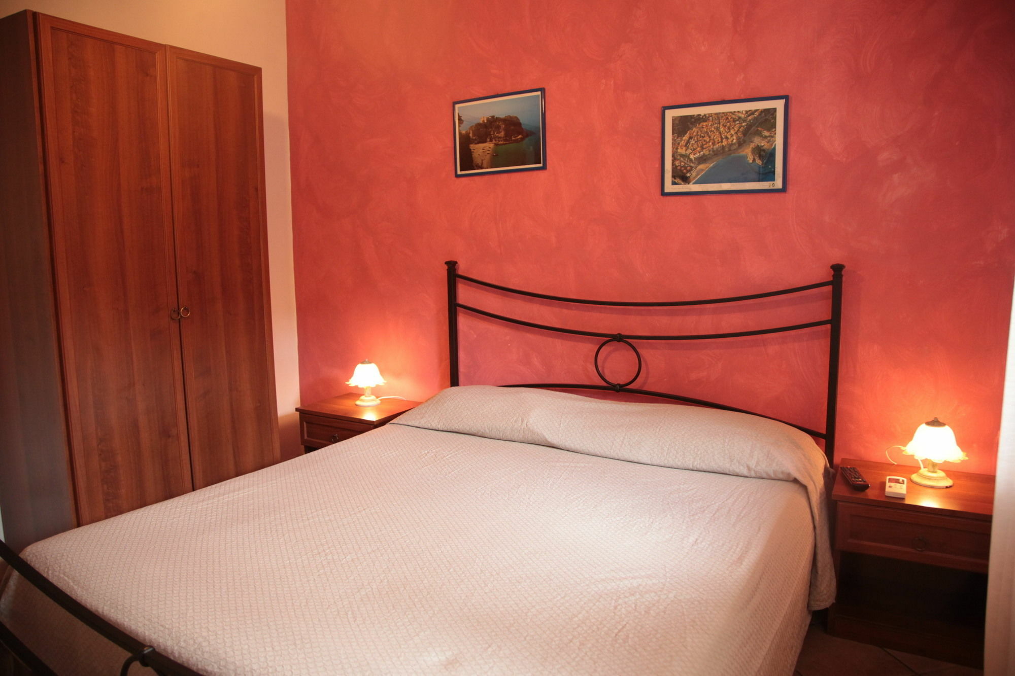 Aparthotel Residenza La Vigna à Parghelia Extérieur photo
